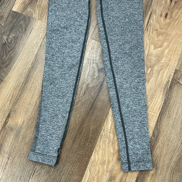 Gymshark Gray and purple leggings. Unknown size see measurements maybe XS - Picture 10 of 16